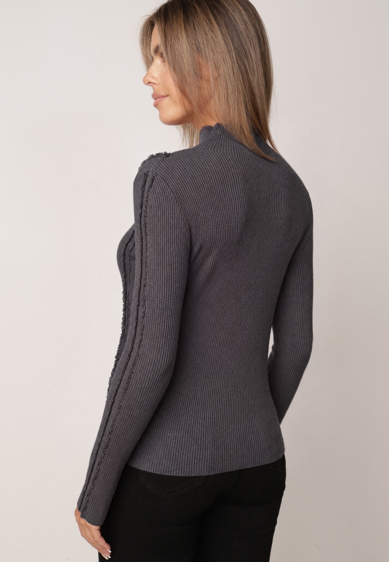 glo-story Asortat cu guler înalt din tricot ribat cu cusături decorative Moonia Gri închis
