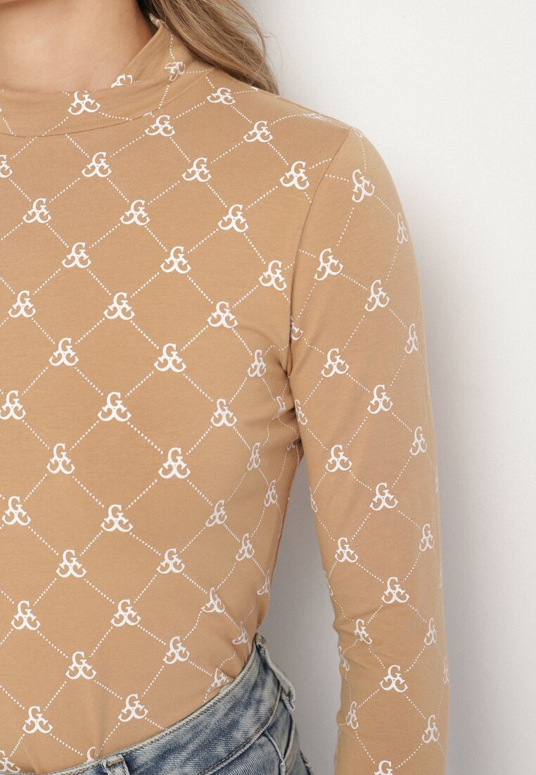 glo-story Bluză Bej Din Bumbac Cu Guler Semi-înalt Tip Longsleeve Cu Model Geometric Tilianna