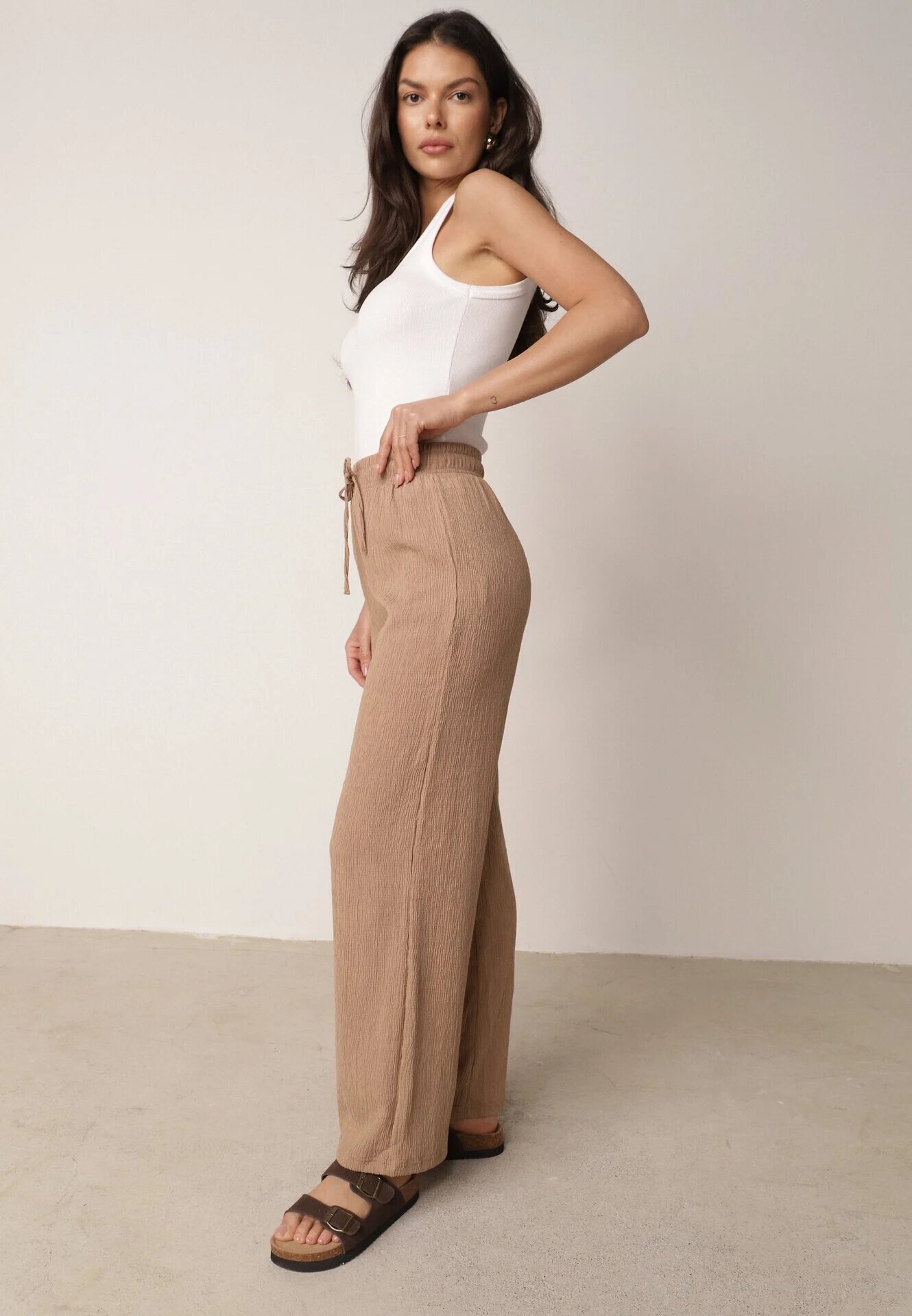 glo-story Pantaloni Bej