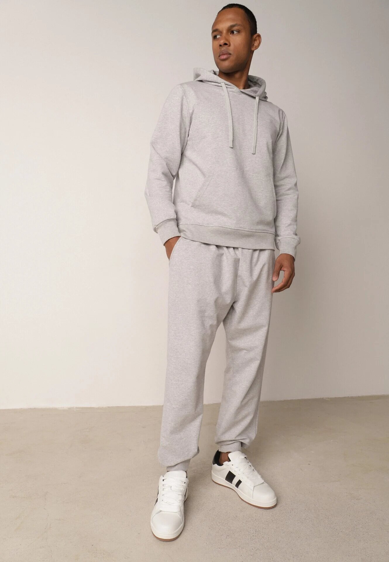 glo-story Pantaloni Gri