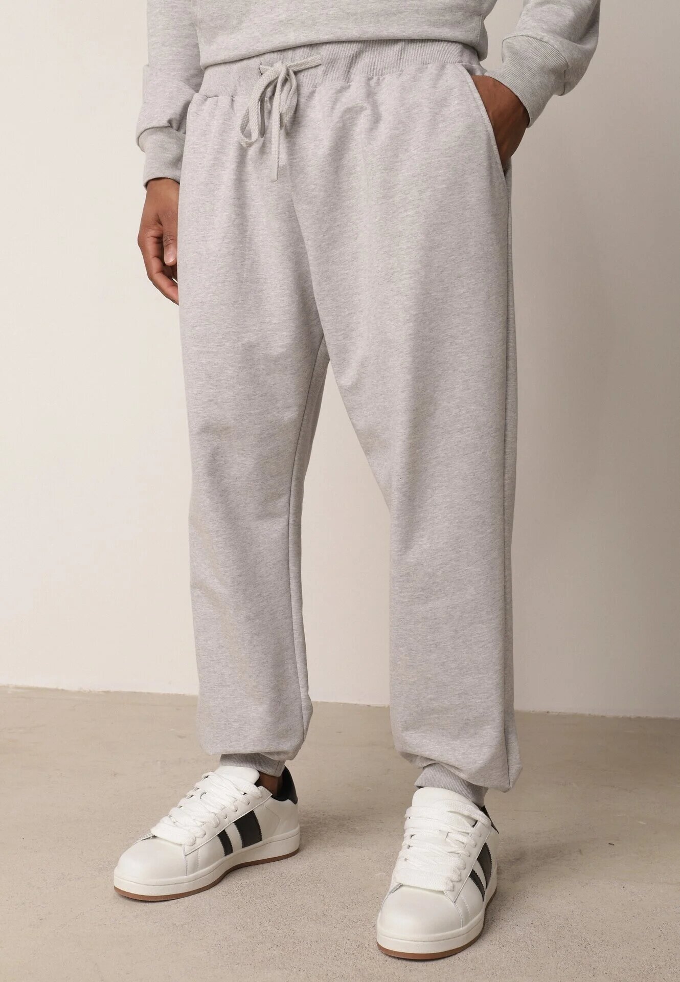 glo-story Pantaloni Gri