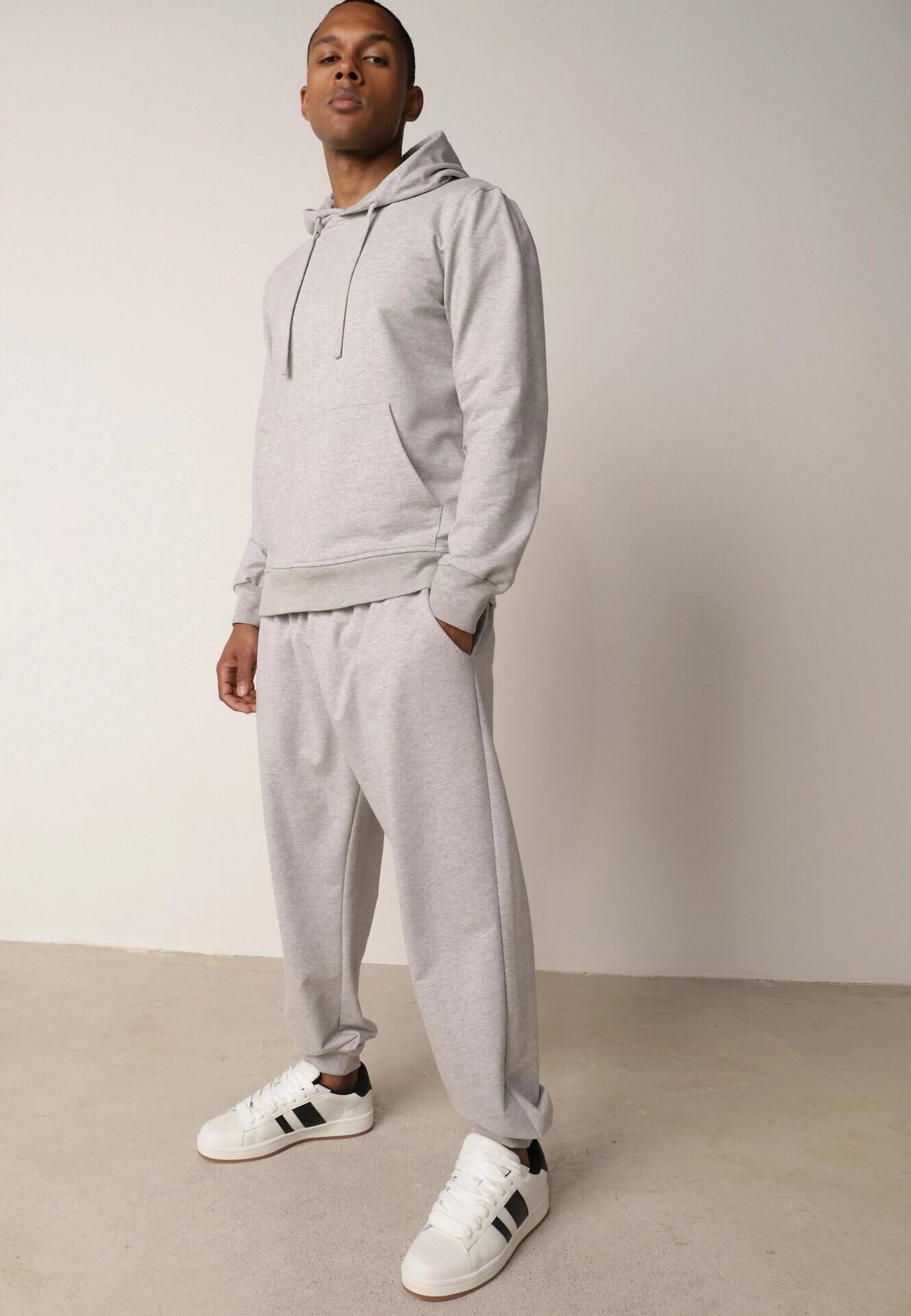 glo-story Pantaloni Gri