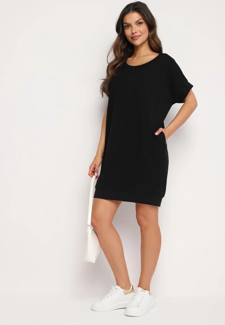 glo-story Rochie Neagră cu croială dreaptă tip T-shirt cu croială scurtă Orlella
