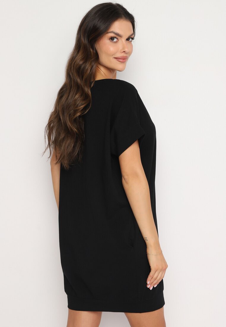 glo-story Rochie Neagră cu croială dreaptă tip T-shirt cu croială scurtă Orlella