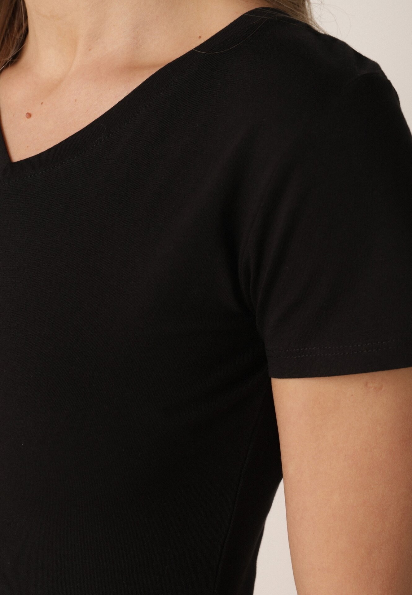 glo-story Tricou Negru Nysalphia
