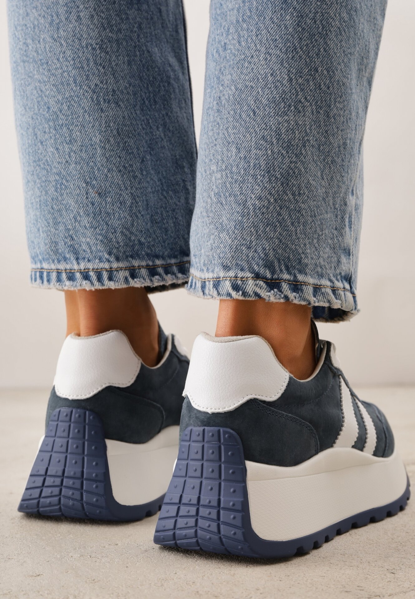 goodin Adidași bleumarin din piele cu talpă groasă Cezelina
