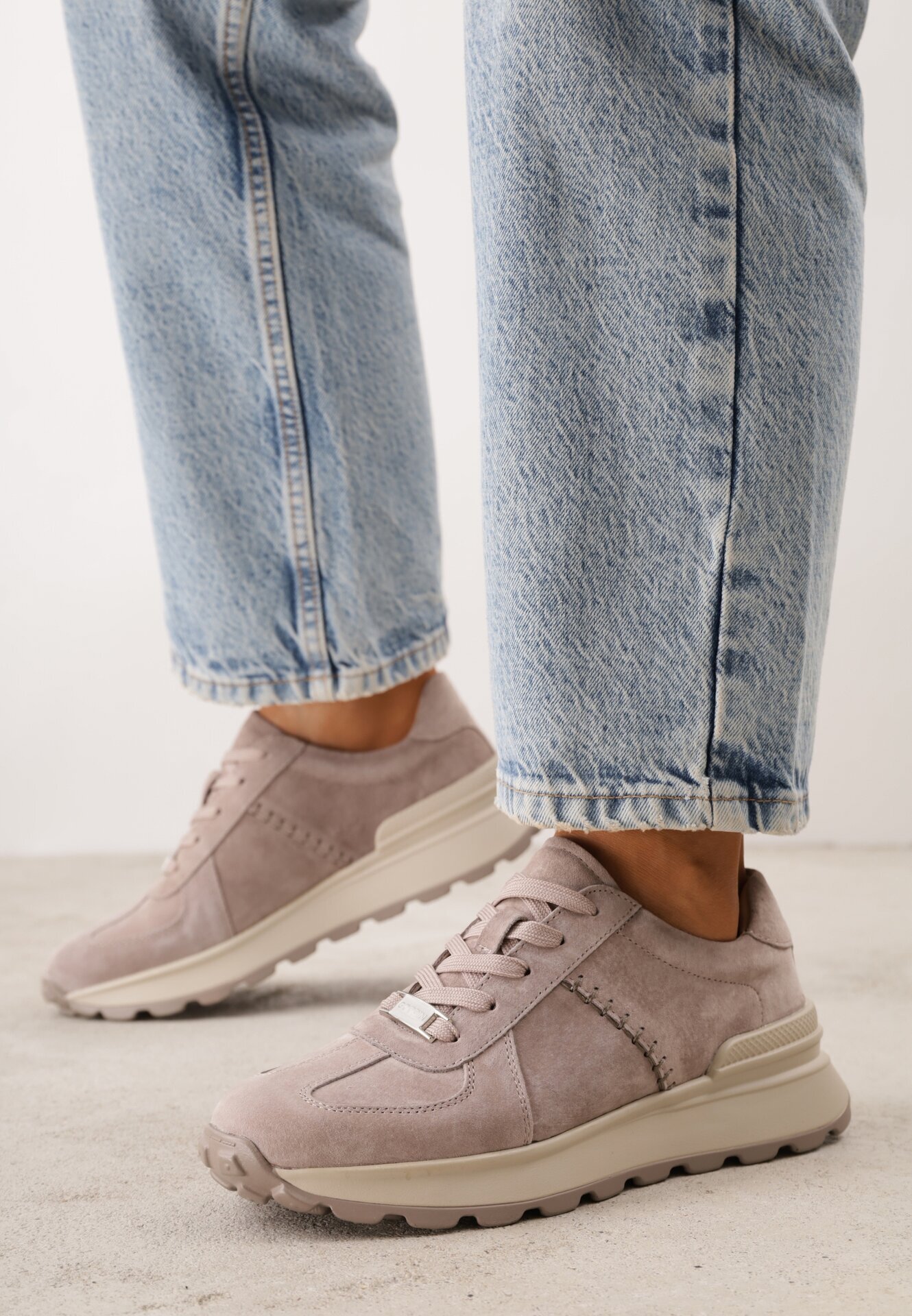 goodin Sneakers din piele întoarsă cu talpă groasă și profil Wesila Bej