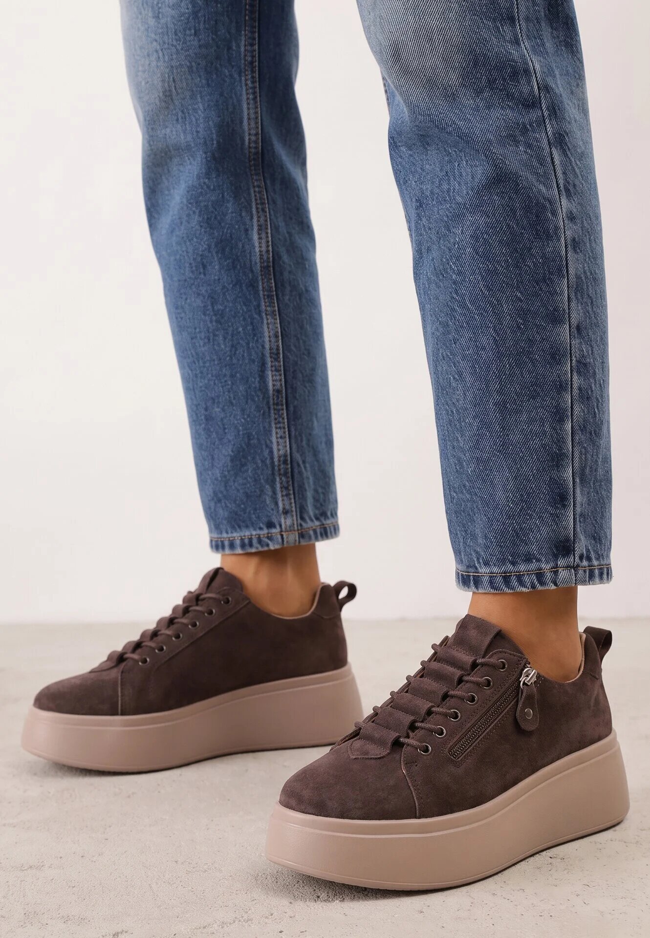 goodin Sneakers din piele întoarsă pe talpă groasă decorate cu fermoar Belko Maro