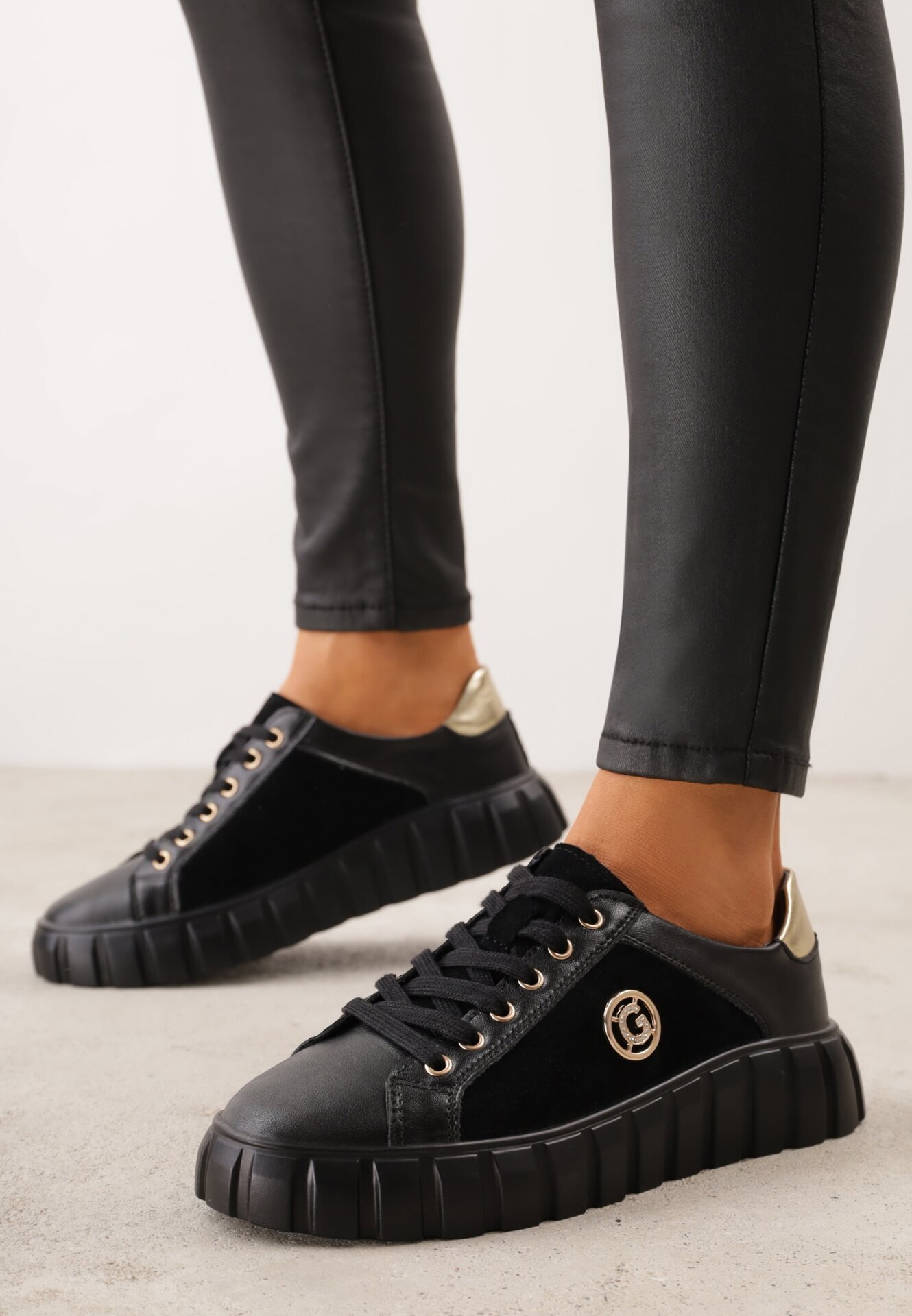 goodin Sneakers din piele naturală cu platformă joasă și accente metalice Rilmi Negru cu argintiu