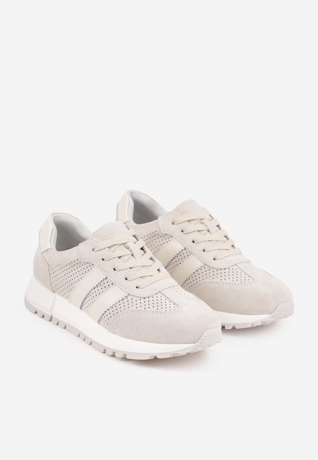 goodin Sneakers Gri deschis din piele întoarsă Decorate cu perforații și benzi Semielle