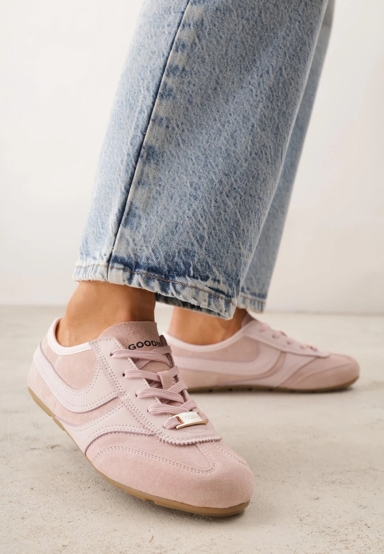 goodin Sneakers roz din piele întoarsă în stilul adidașilor iconici Sorisana