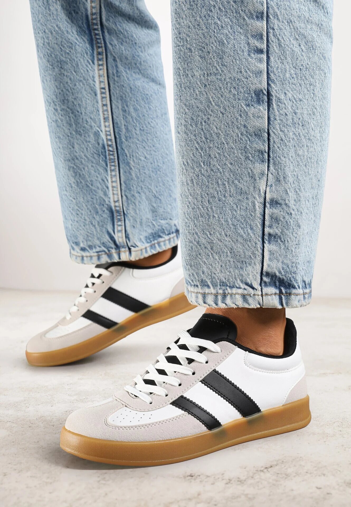 gowin Adidași Alb-Negru Tip Tenisi Iconici cu Cusături Decorative Selfia