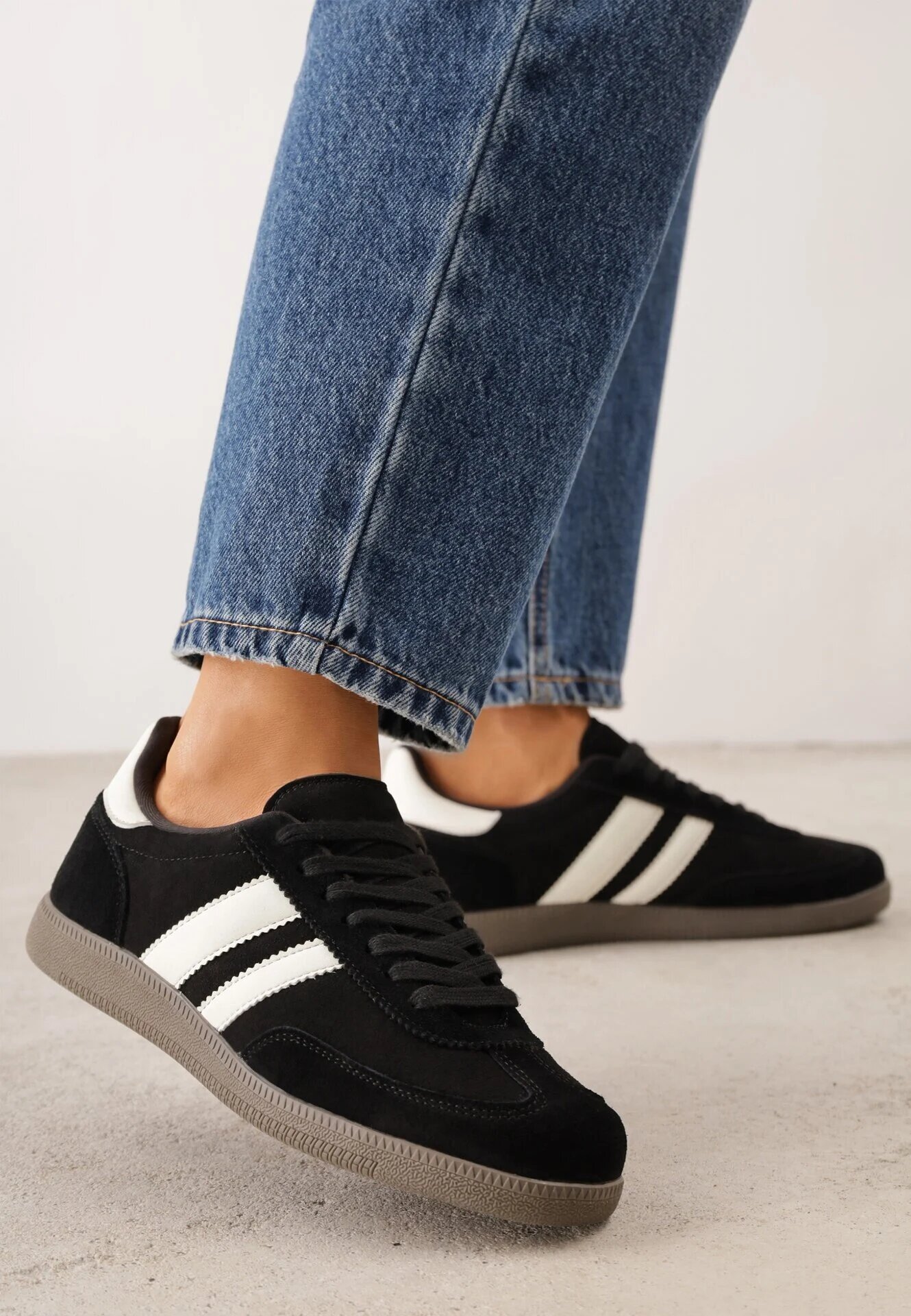 gowin Sneakers din piele în stilul tenisilor iconici Aragonna Negri