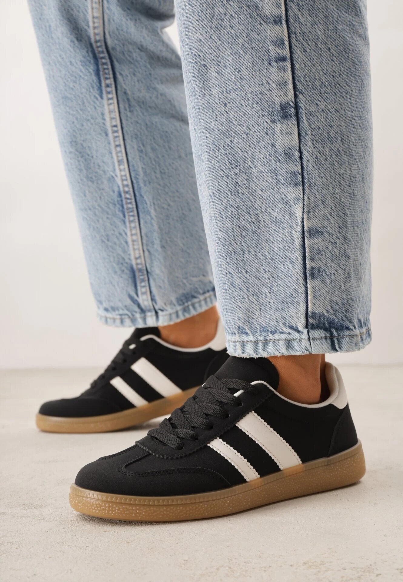 gowin Sneakers Negri cu Talpă de Cauciuc cu Motiv Geometric Vikioria