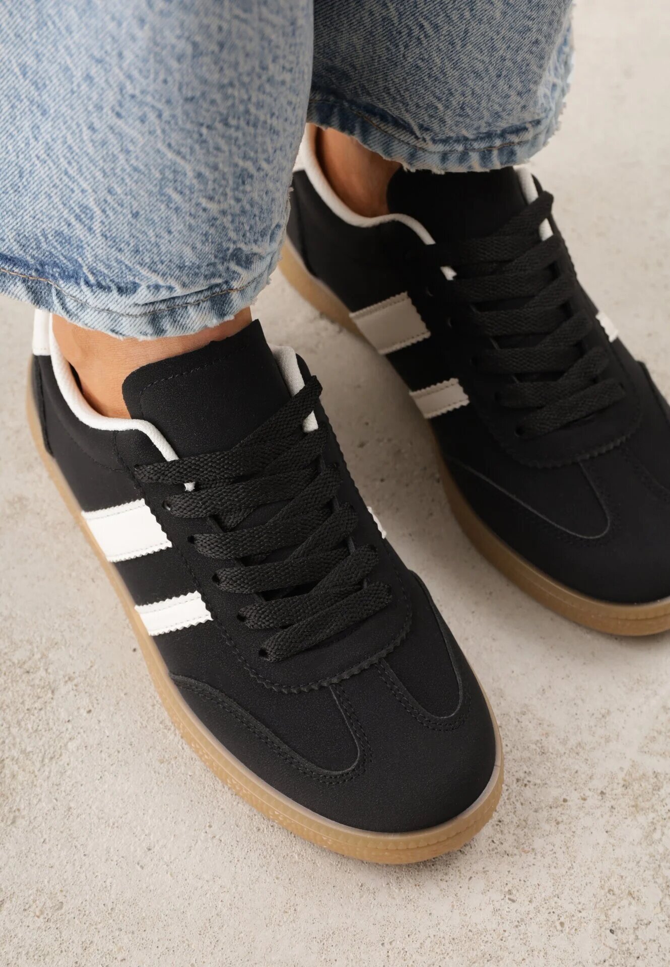 gowin Sneakers Negri cu Talpă de Cauciuc cu Motiv Geometric Vikioria
