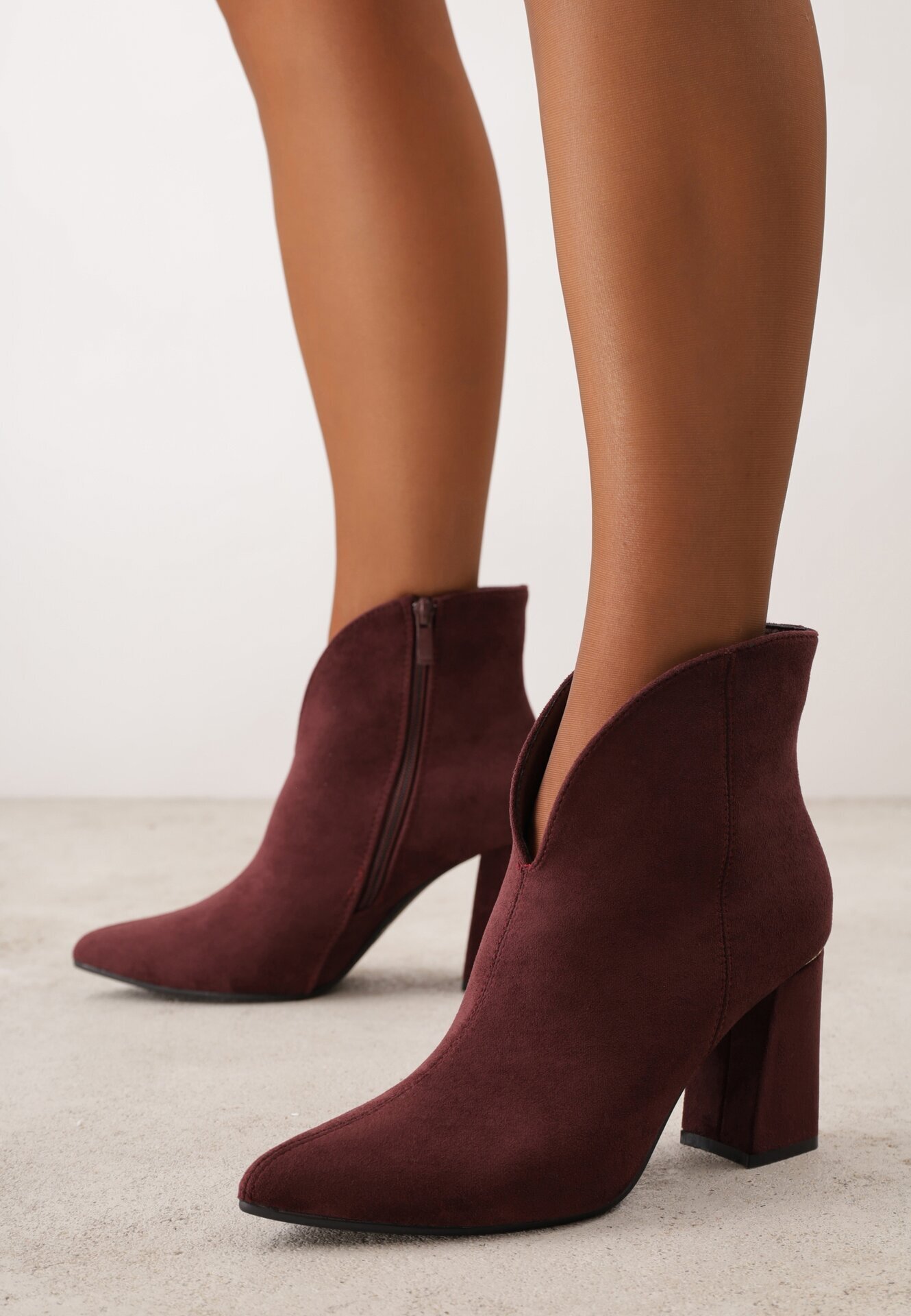 ideal Botine elegante pe toc gros cu carâmb cu decupaj în formă de V Calvori Bordo