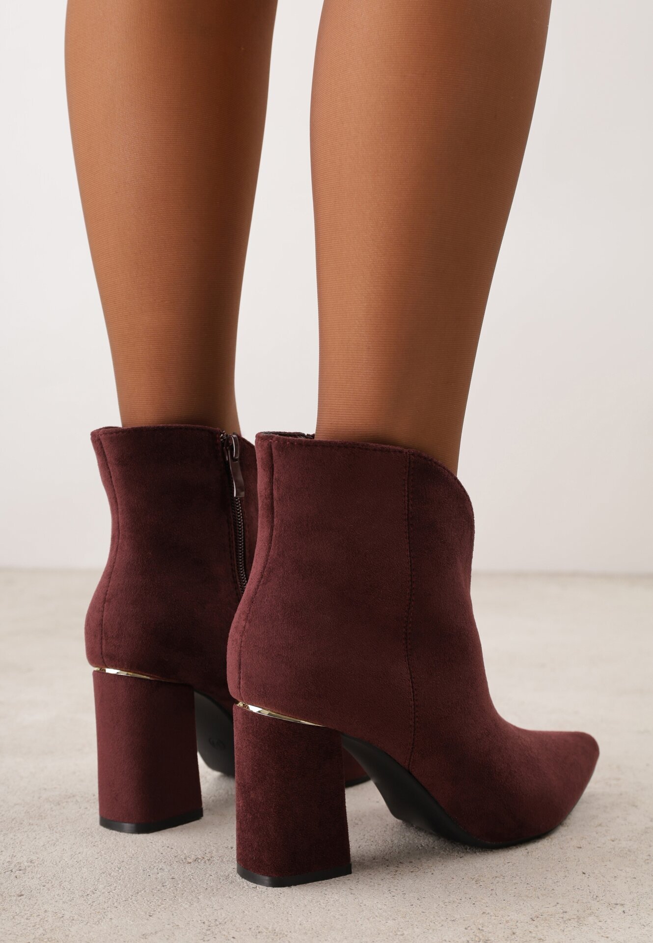 ideal Botine elegante pe toc gros cu carâmb cu decupaj în formă de V Calvori Bordo
