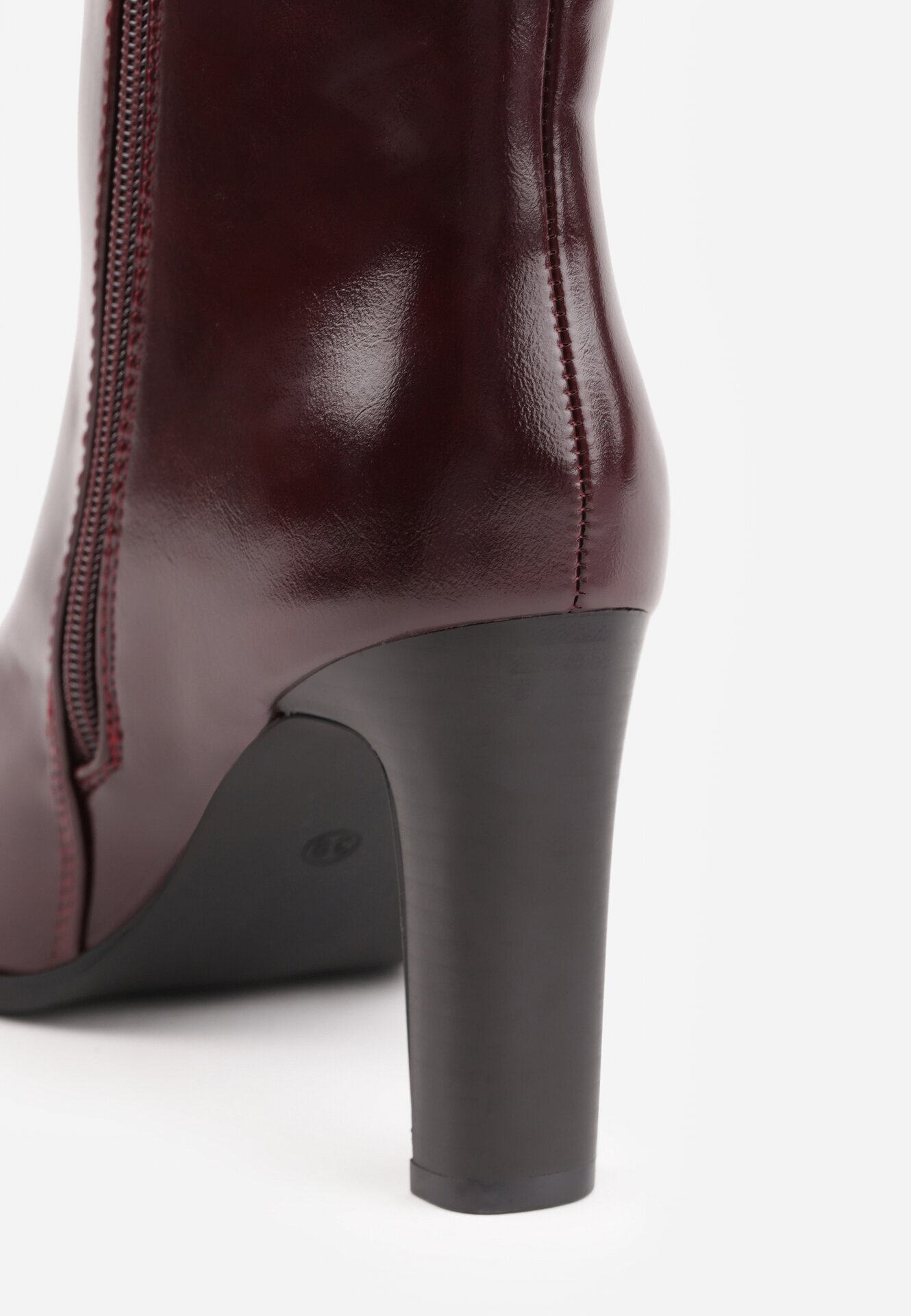 ideal Botine minimaliste cu toc subțire tip coloană Beatrii Bordo - Pled