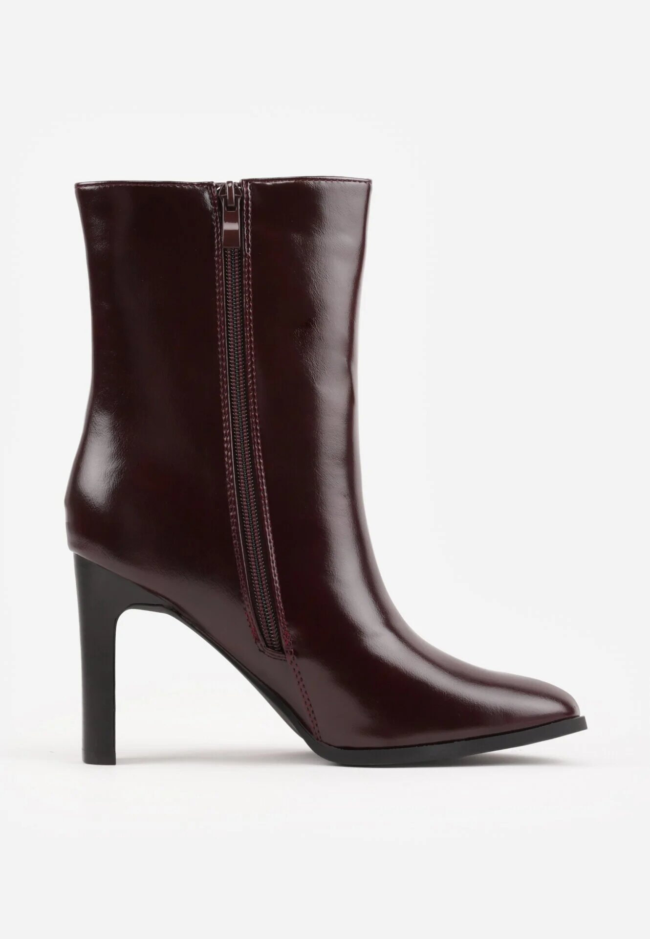 ideal Botine minimaliste cu toc subțire tip coloană Beatrii Bordo - Pled
