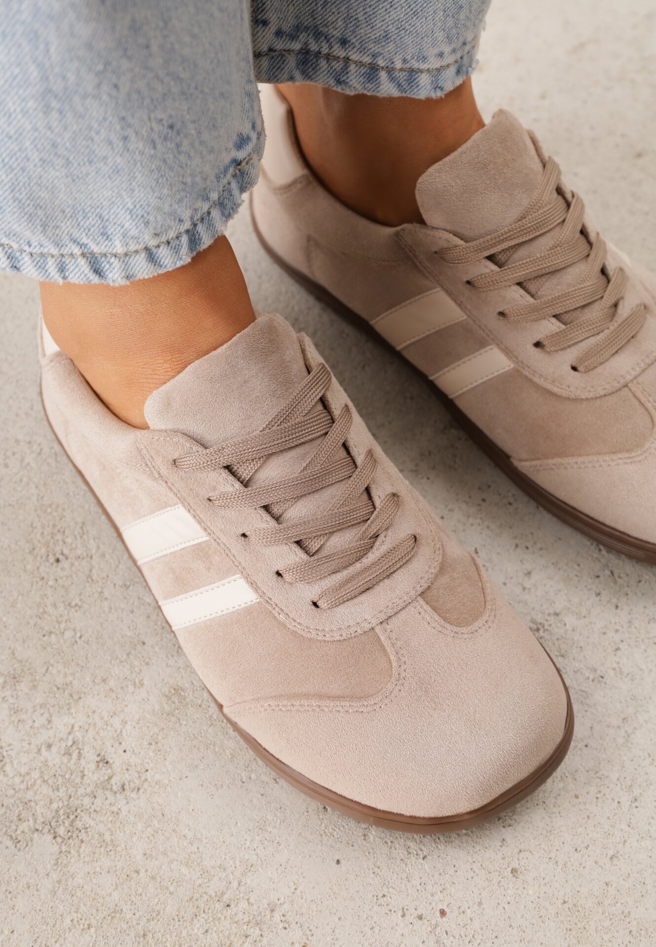 ideal Sneakers Casual tip barefoot din imitație de piele întoarsă Makka Bej închis