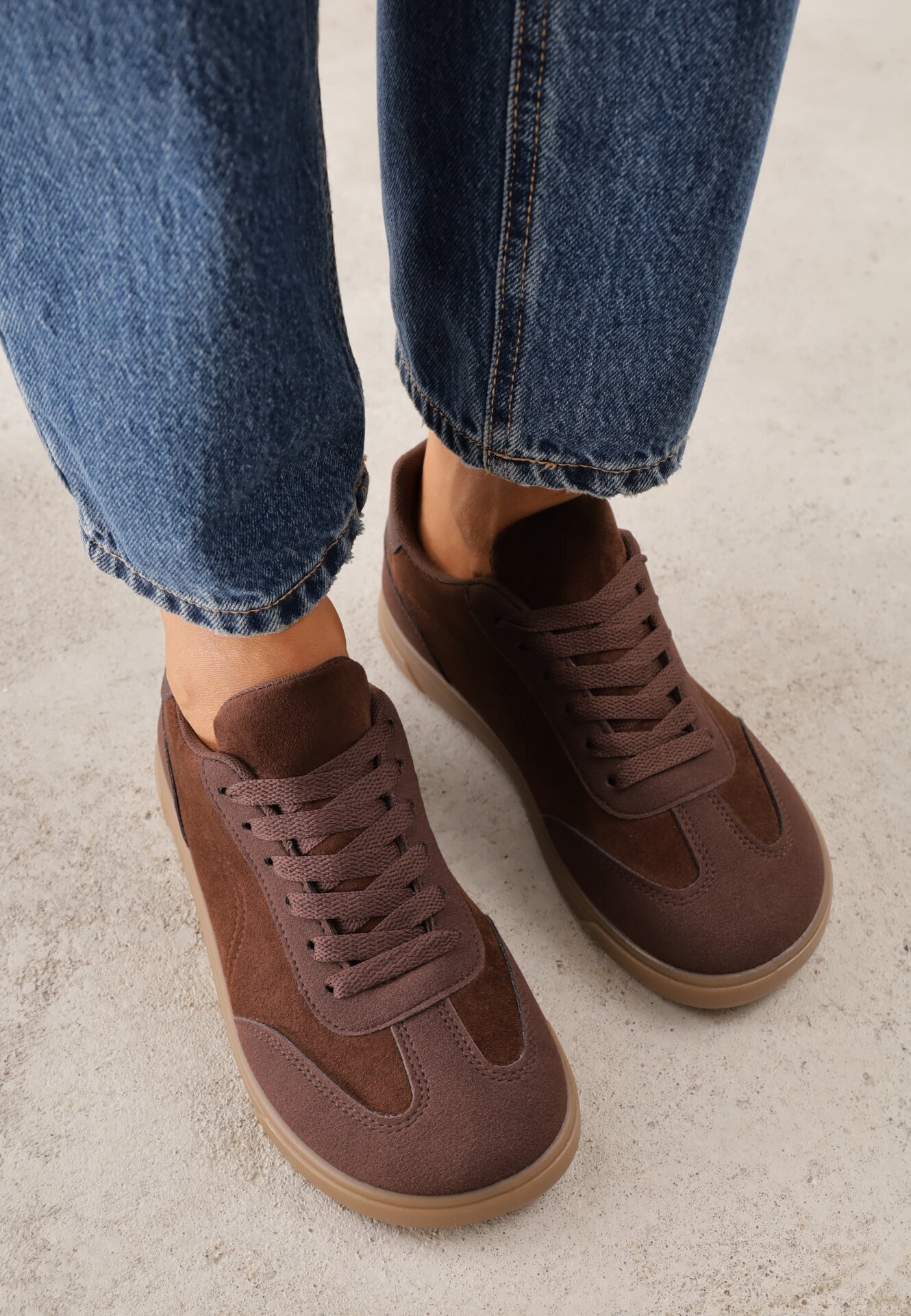 ideal Sneakers cu talpă de cauciuc și vârf larg Arlenia Maro