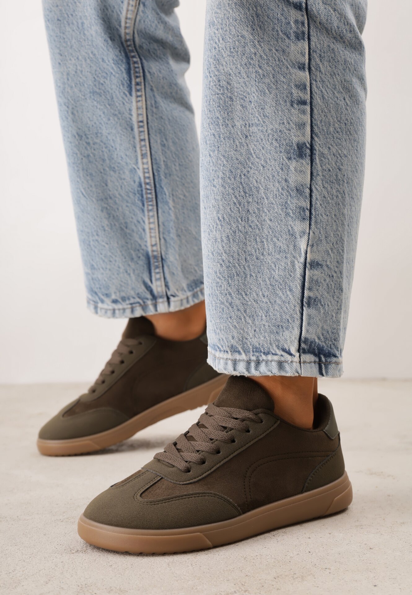 ideal Sneakers cu talpă de cauciuc și vârf larg Arlenia Verzi