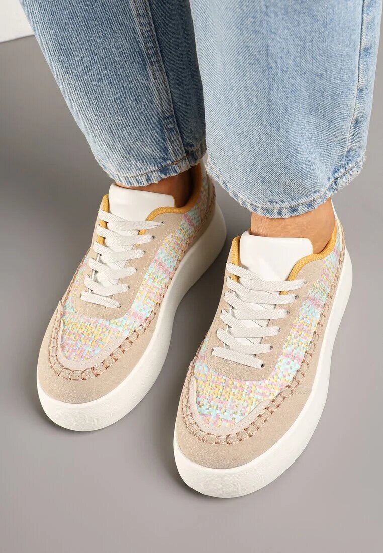 ideal Sneakerși Bej închis cu talpă groasă și parte superioară împletită Nilavanea