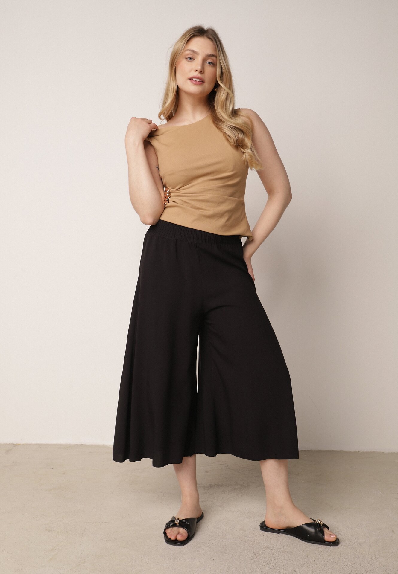 j.stars Pantaloni Negri Largi din Viscoză de Lungime 7/8 Inule