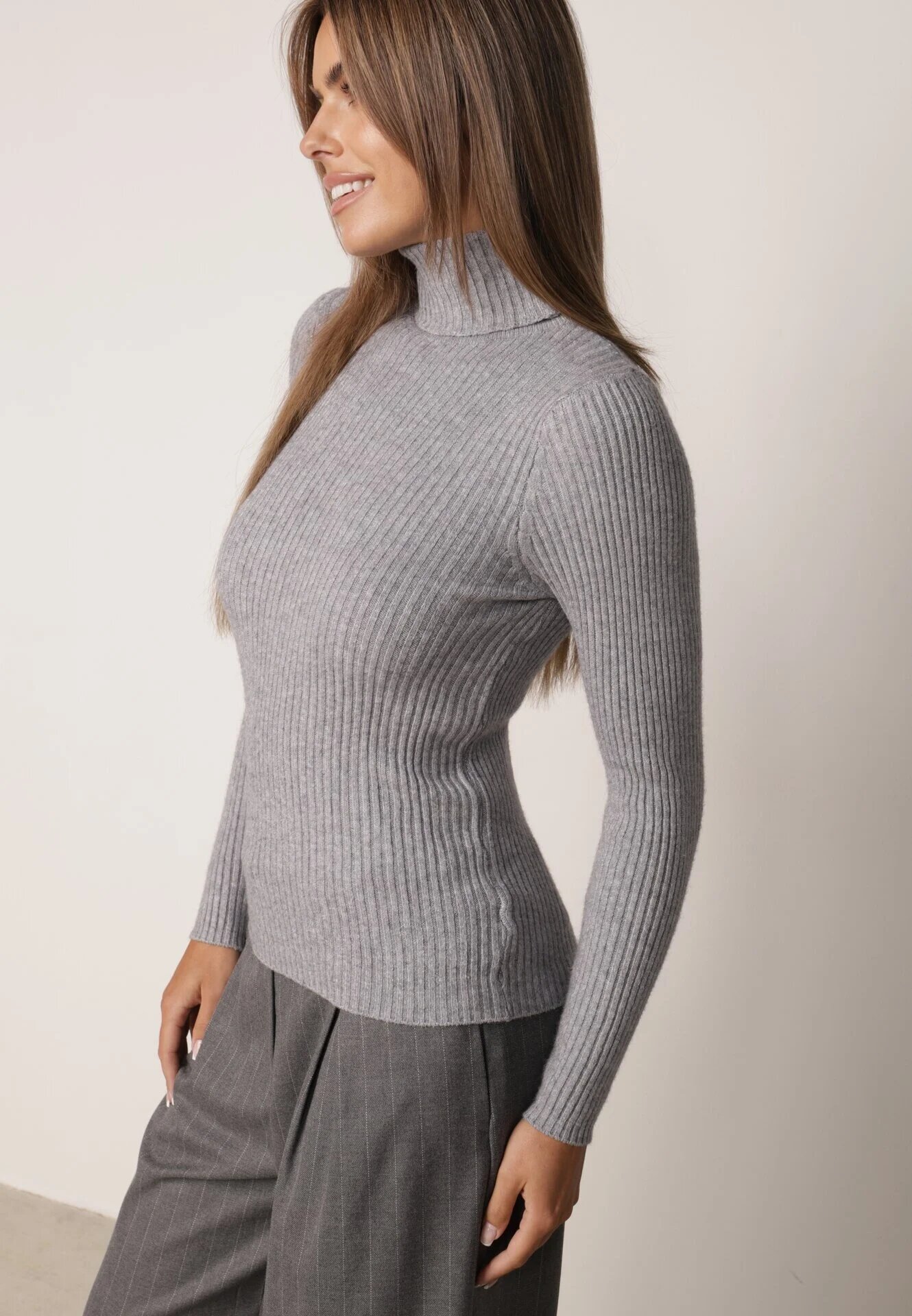 j&x Asortat elastic cu guler înalt din bumbac din tricot reiat Sindhe Gri