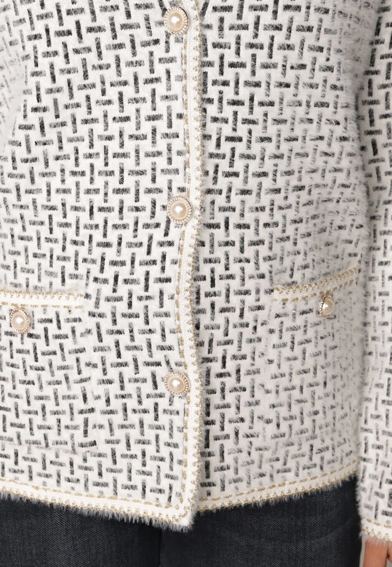 j&x Cardigan cu adaos de lână cu model geometric cu nasturi decorativi din imitație de perle Kasandra Alb