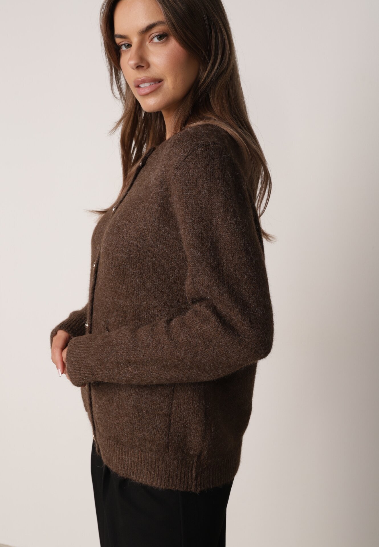 j&x Cardigan cu lână și bumbac cu nasturi și buzunare elegante Orlandia Maro