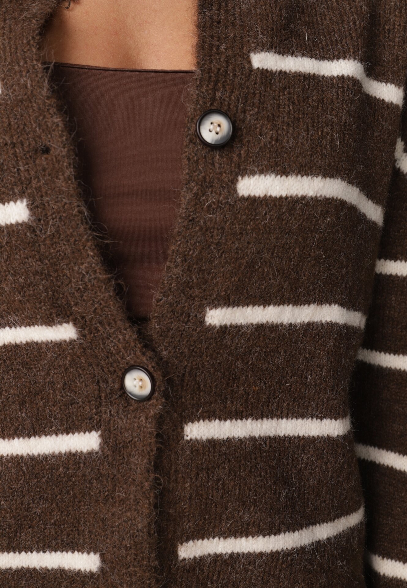 j&x Cardigan descheiat cu lână merinos și bumbac în dungi Kookti Maro