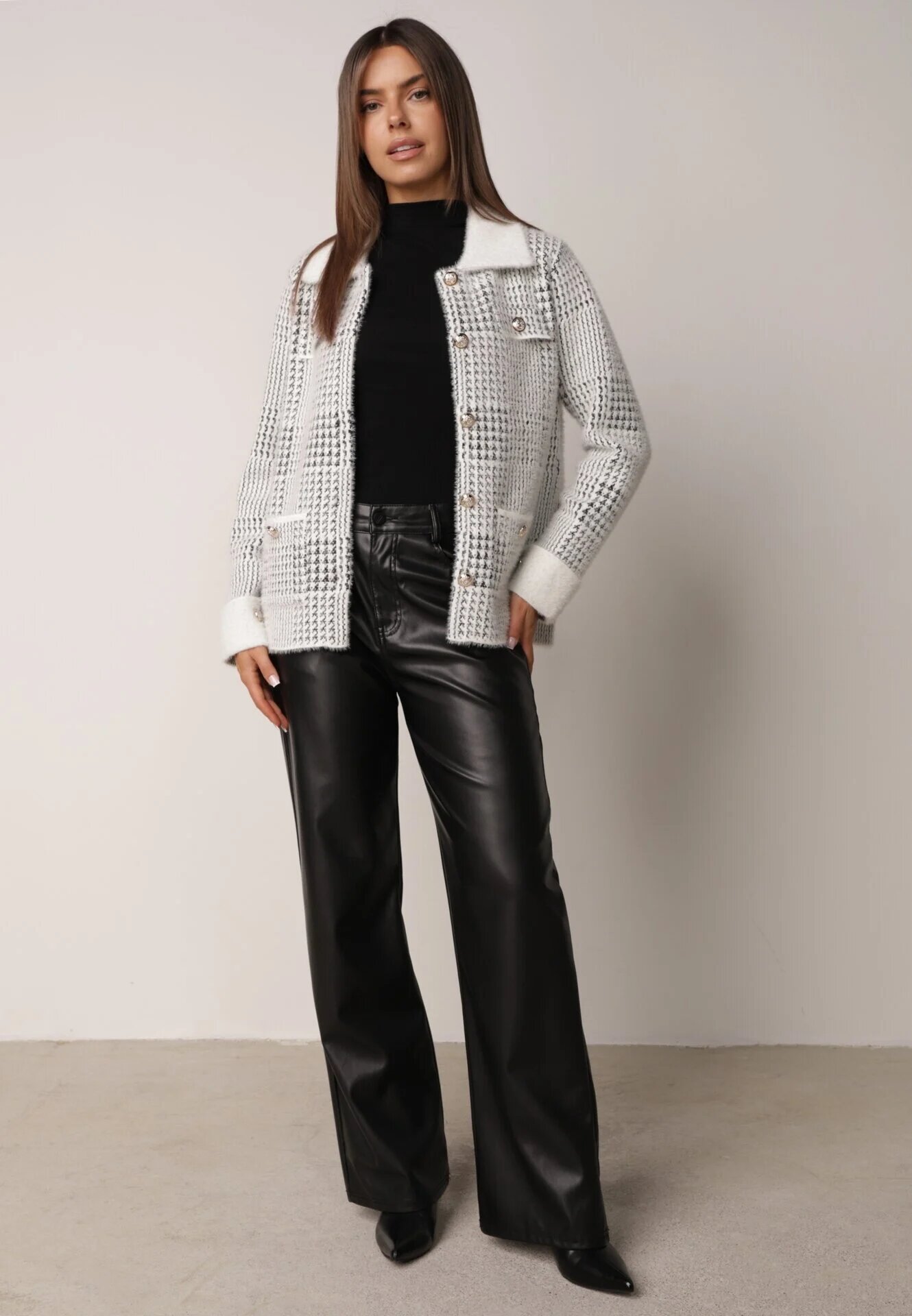 j&x Cardigan descheiat din lână cu model în carouri bouclé cu guler și manșete Azoria Alb