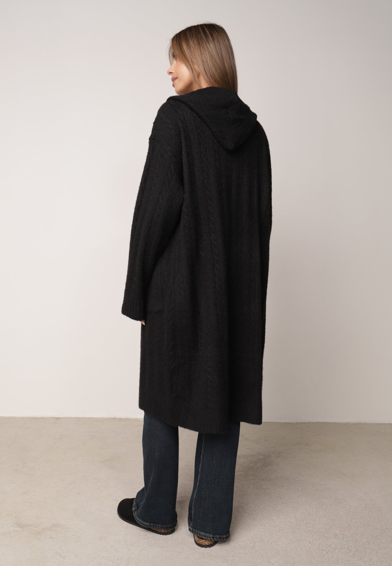 j&x Cardigan lung descheiat cu bumbac lână și glugă cu împletituri Jadani Negru