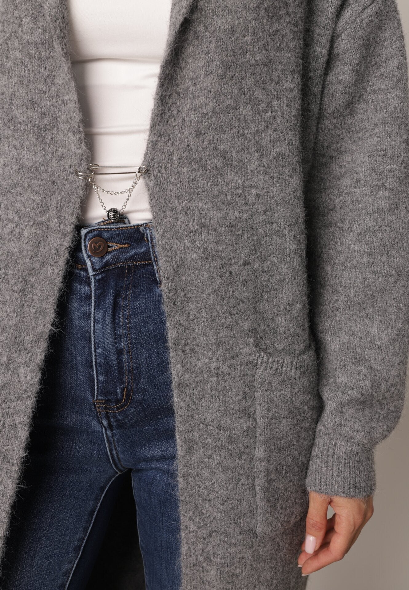 j&x Cardigan lung fără închidere cu lână cu glugă și broșă decorativă Saromia Gri