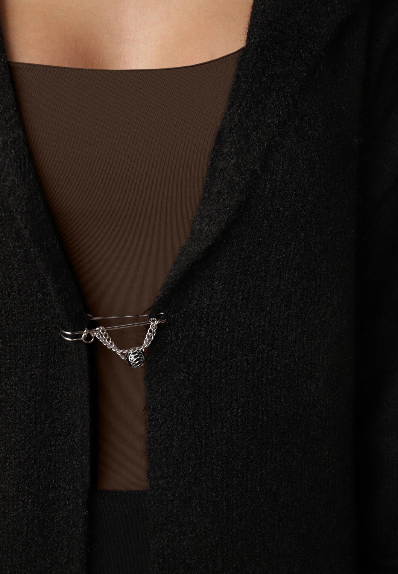 j&x Cardigan lung fără închidere cu lână cu glugă și broșă decorativă Saromia Negru
