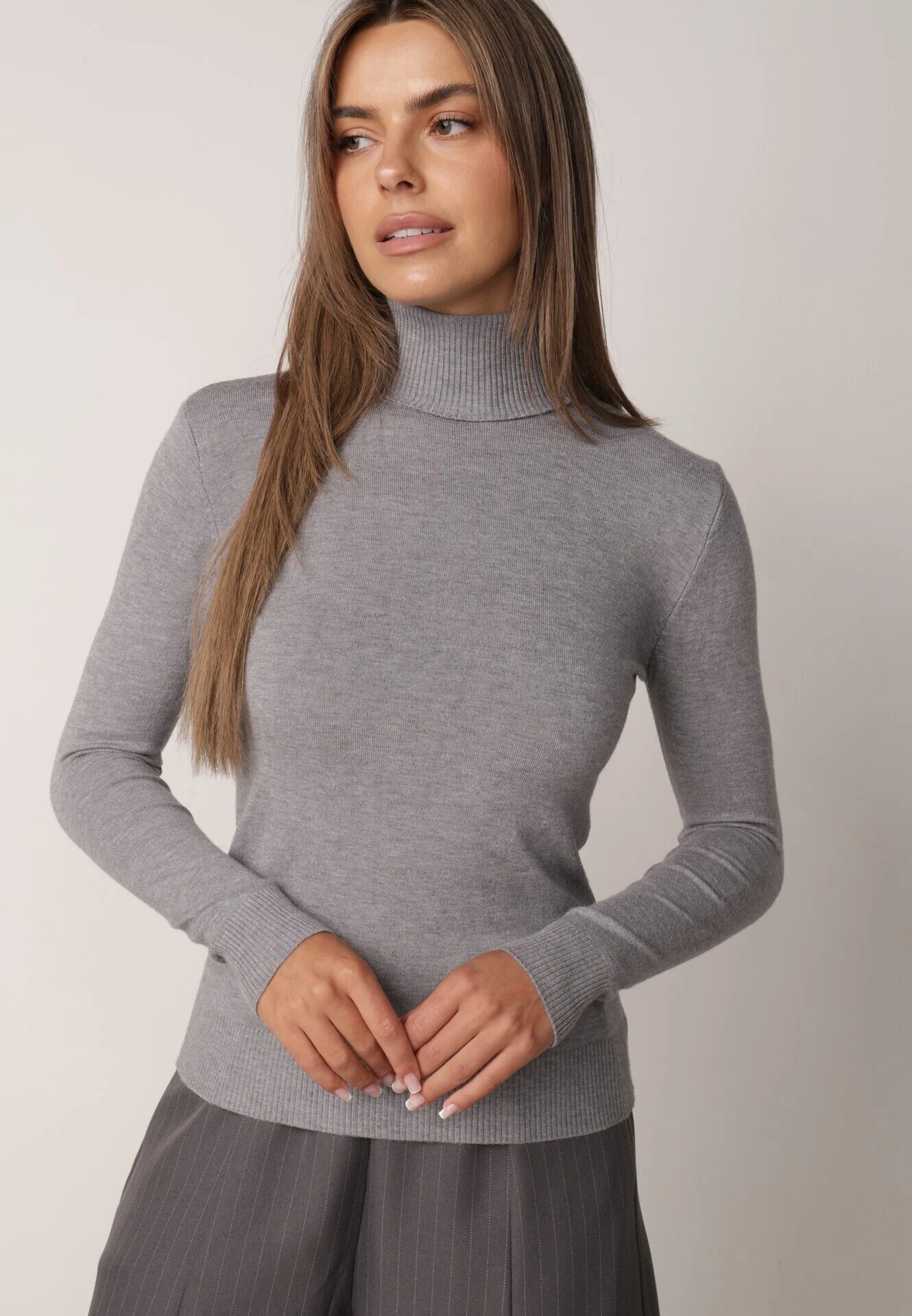 j&x Cu guler înalt din viscoză în stil clasic Timme Gri