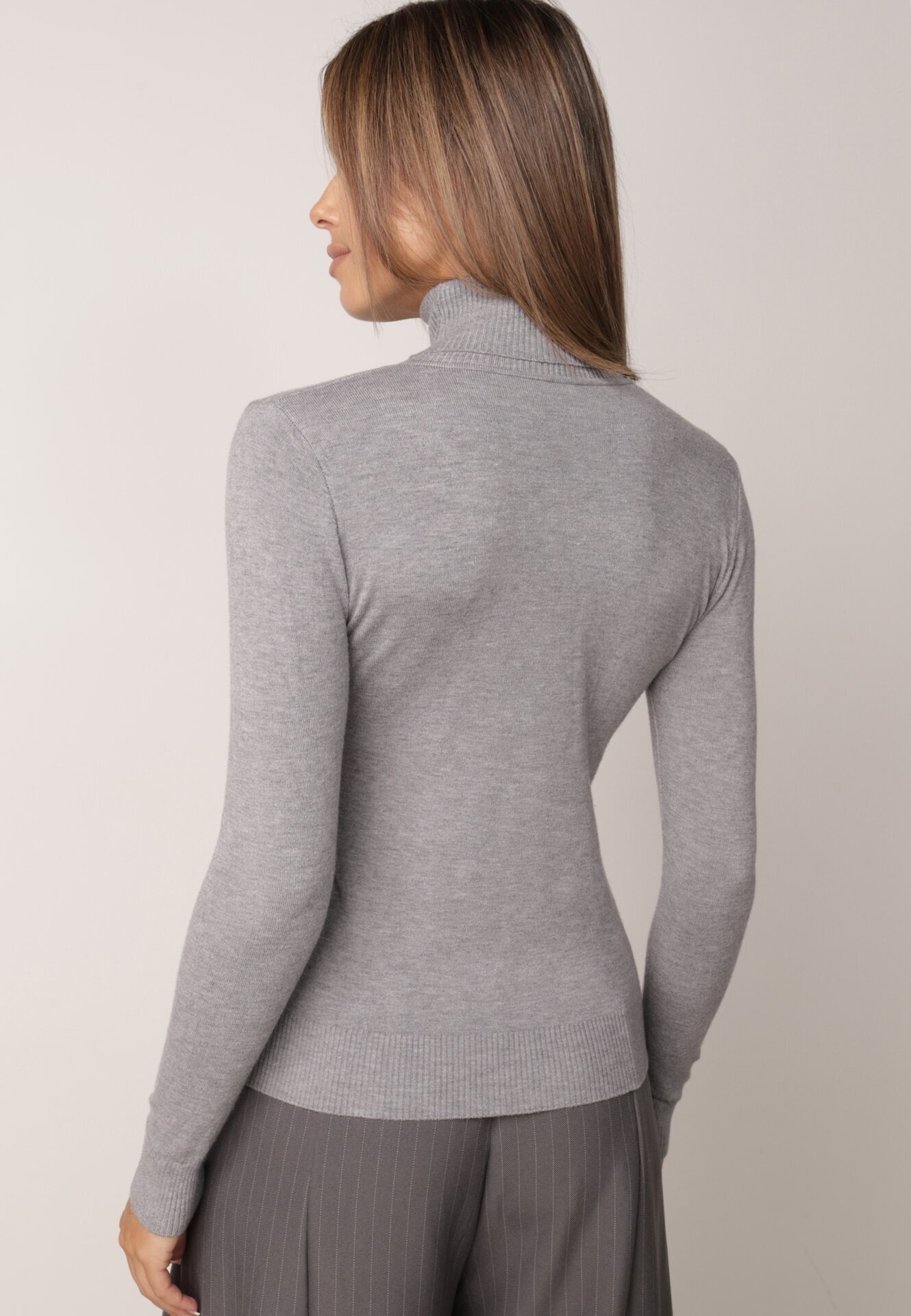 j&x Cu guler înalt din viscoză în stil clasic Timme Gri