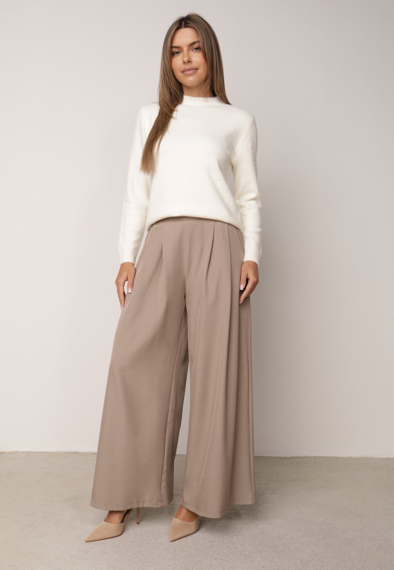 j&x Cu guler înalt minimalist cu lână și manșete striate Jazuria Bej deschis