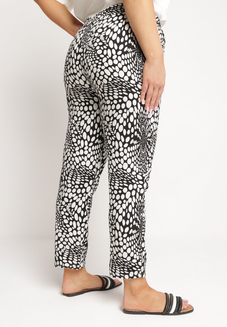 j&x Pantaloni Alb-Negru Regular cu elastic în talie și decolteu abstract Cleava