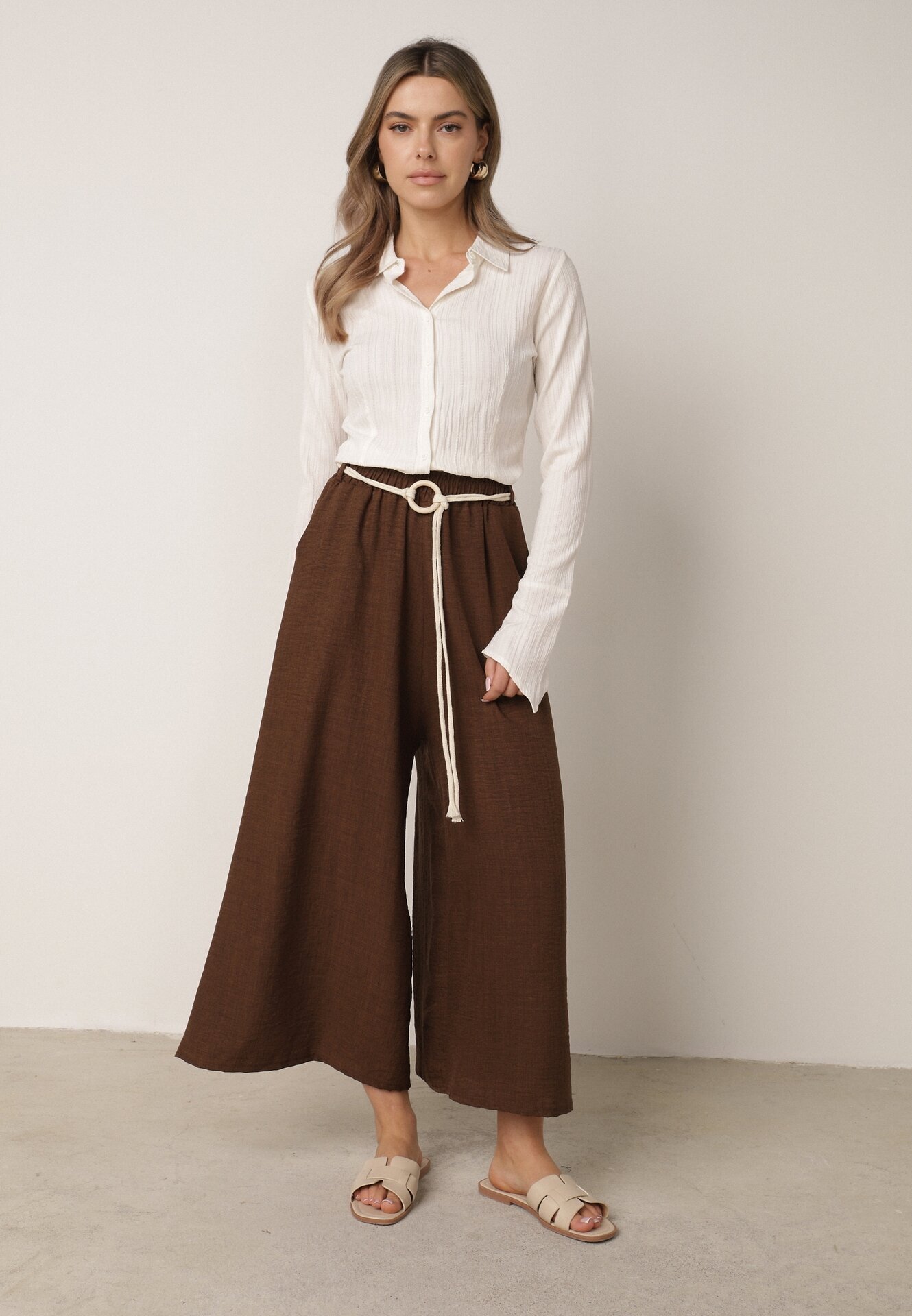 j&x Pantaloni palazzo largi din vâscoză cu talie înaltă și șnur Calamia Maro