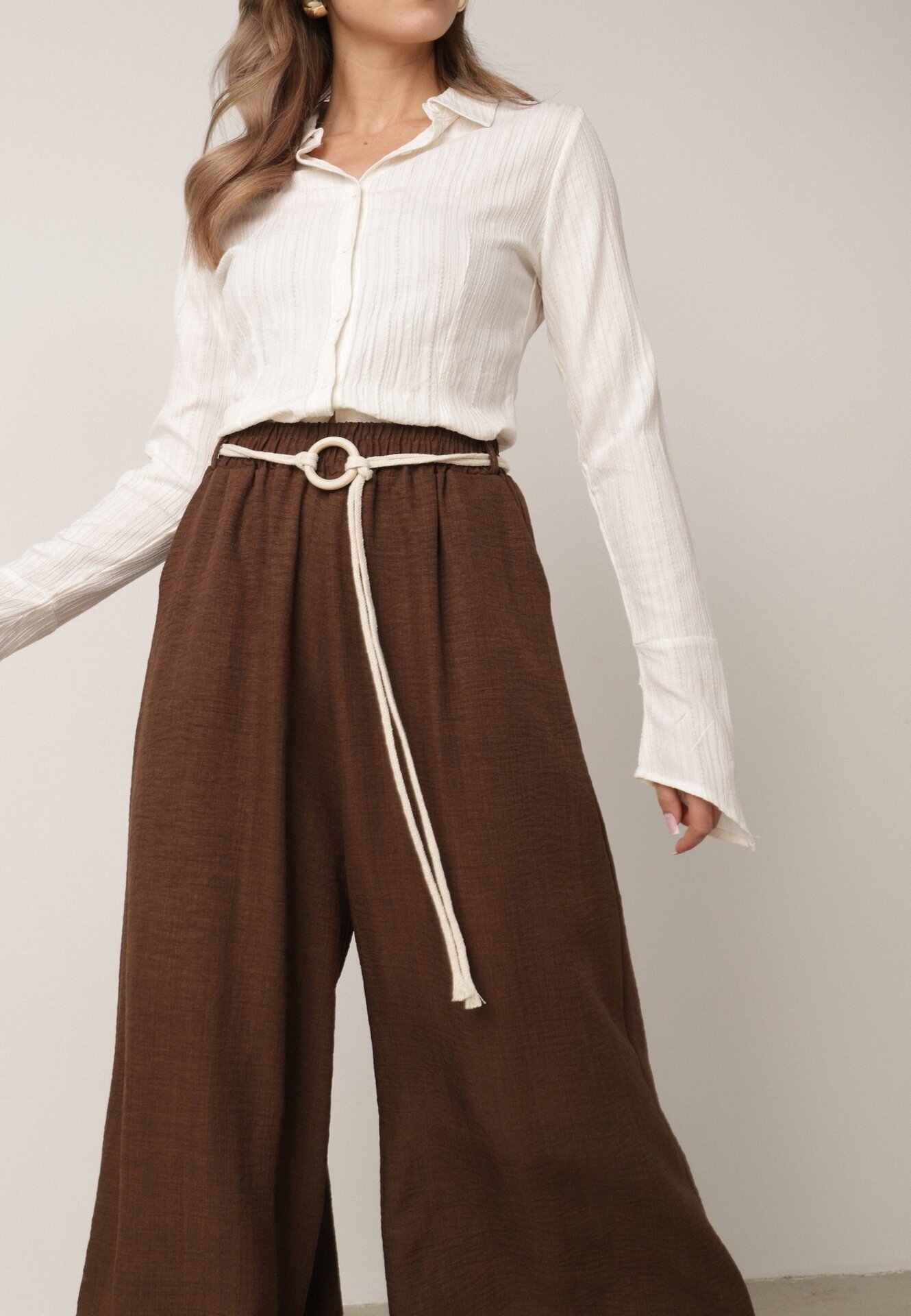 j&x Pantaloni palazzo largi din vâscoză cu talie înaltă și șnur Calamia Maro