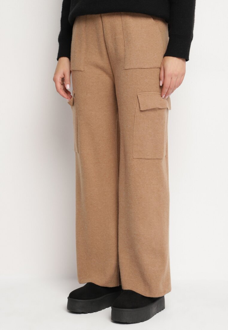 j&x Pantaloni Tricotați Bej închis Croi larg Cu elastic în talie și buzunare Emarissea