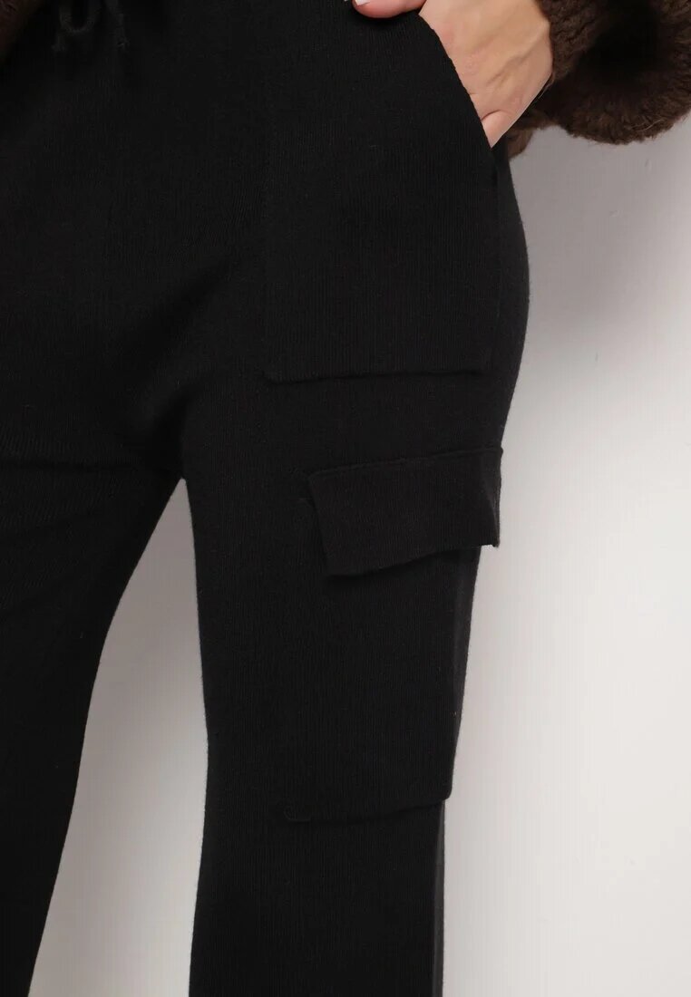 j&x Pantaloni Tricotați Negri cu croială largă cu elastic în talie și buzunare Emarissea
