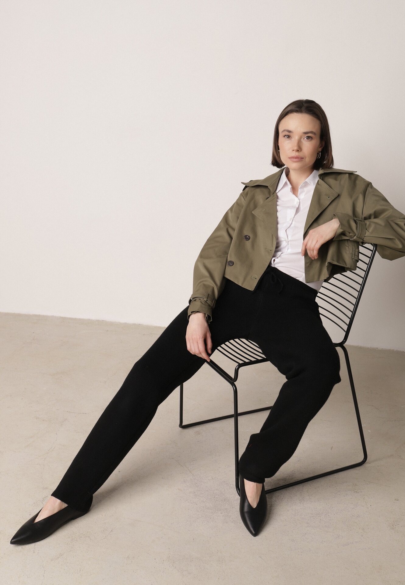 j&x Pantaloni Tricotați Negri cu Lână și Buzunare Decorative Monilana