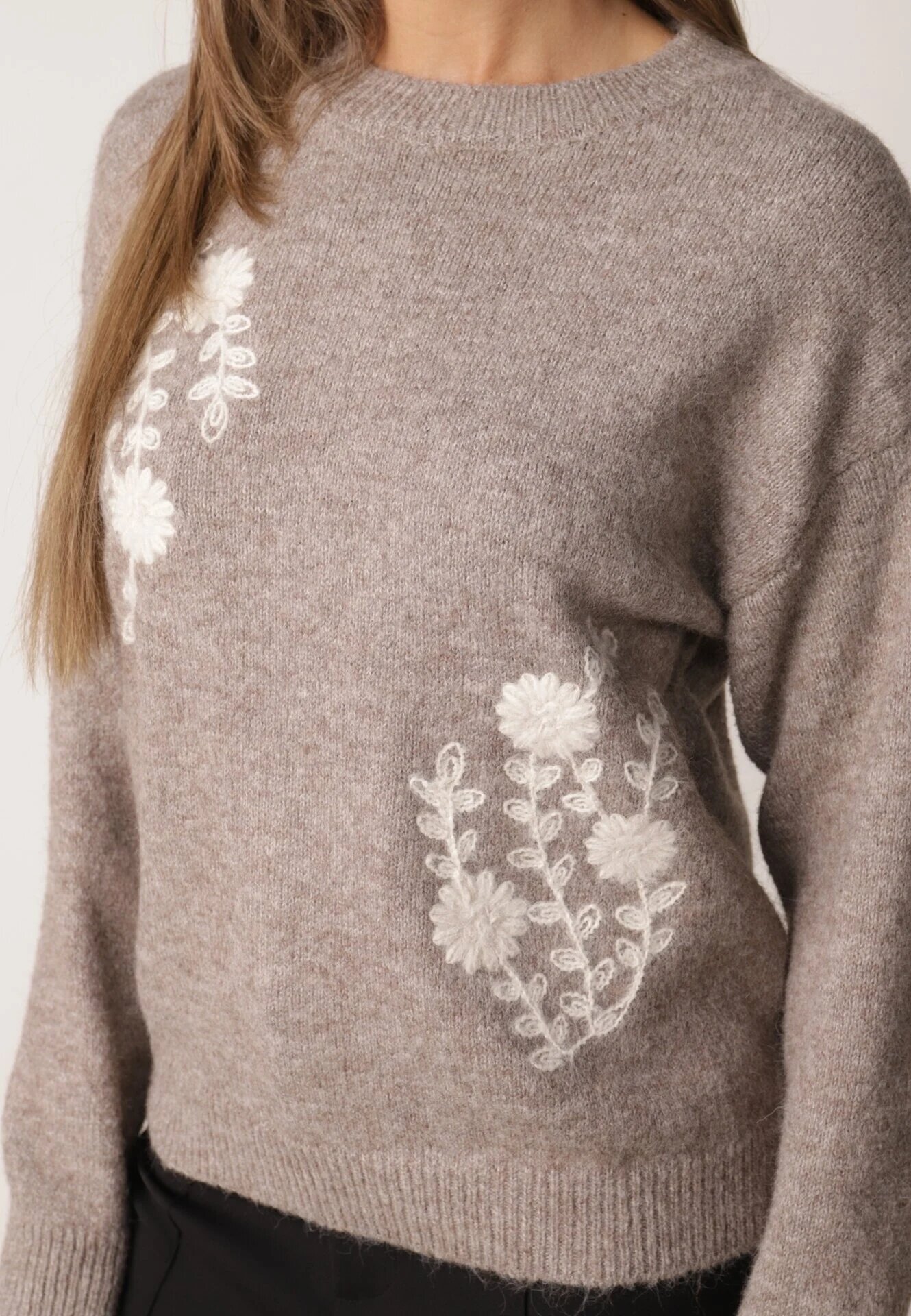 j&x Pulover cu lână de iarnă cu broderii cu model floral Kismetti Bej închis