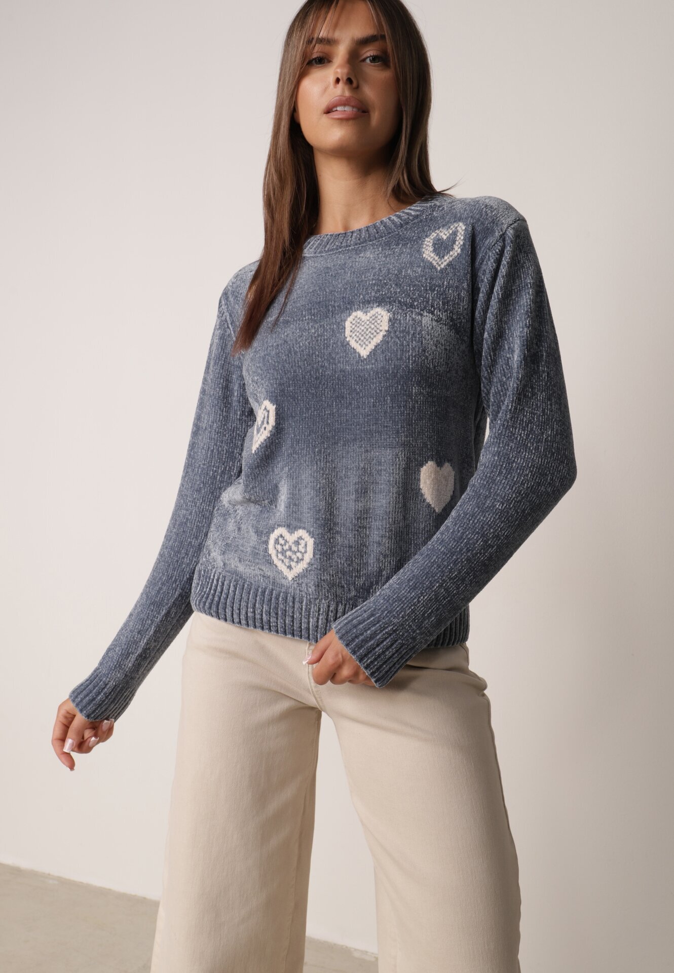 j&x Pulover din bumbac decorat cu motiv de inimi Lovric Albastru