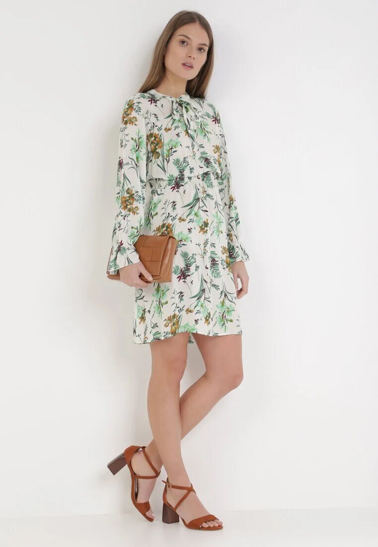 j&x Rochie Albă Ashinix