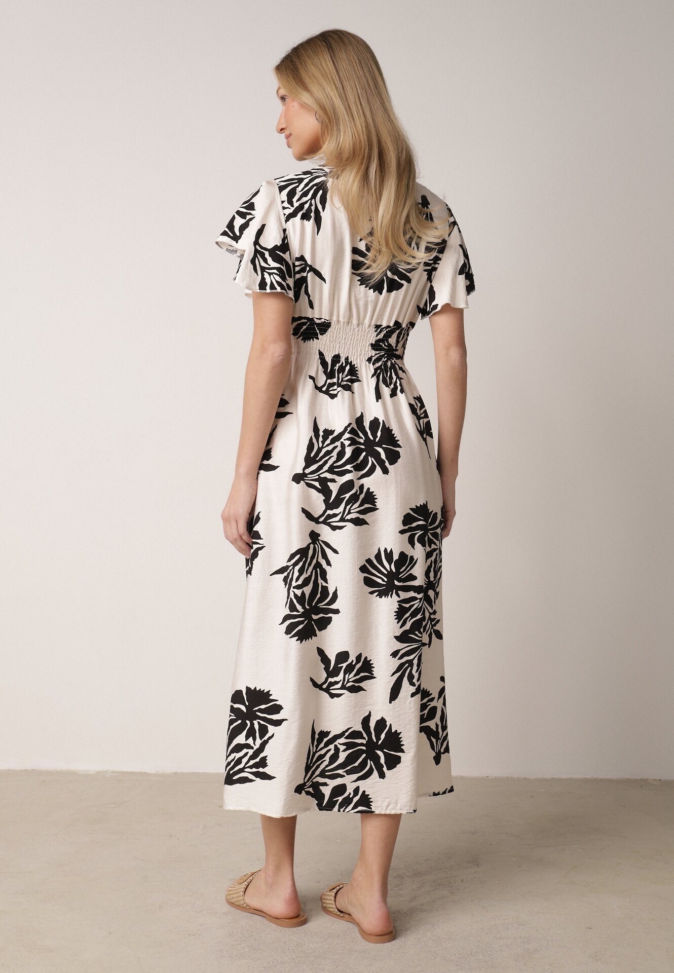 j&x Rochie Albă din viscoză cu croială evazată și decolteu petrecut Morgassa