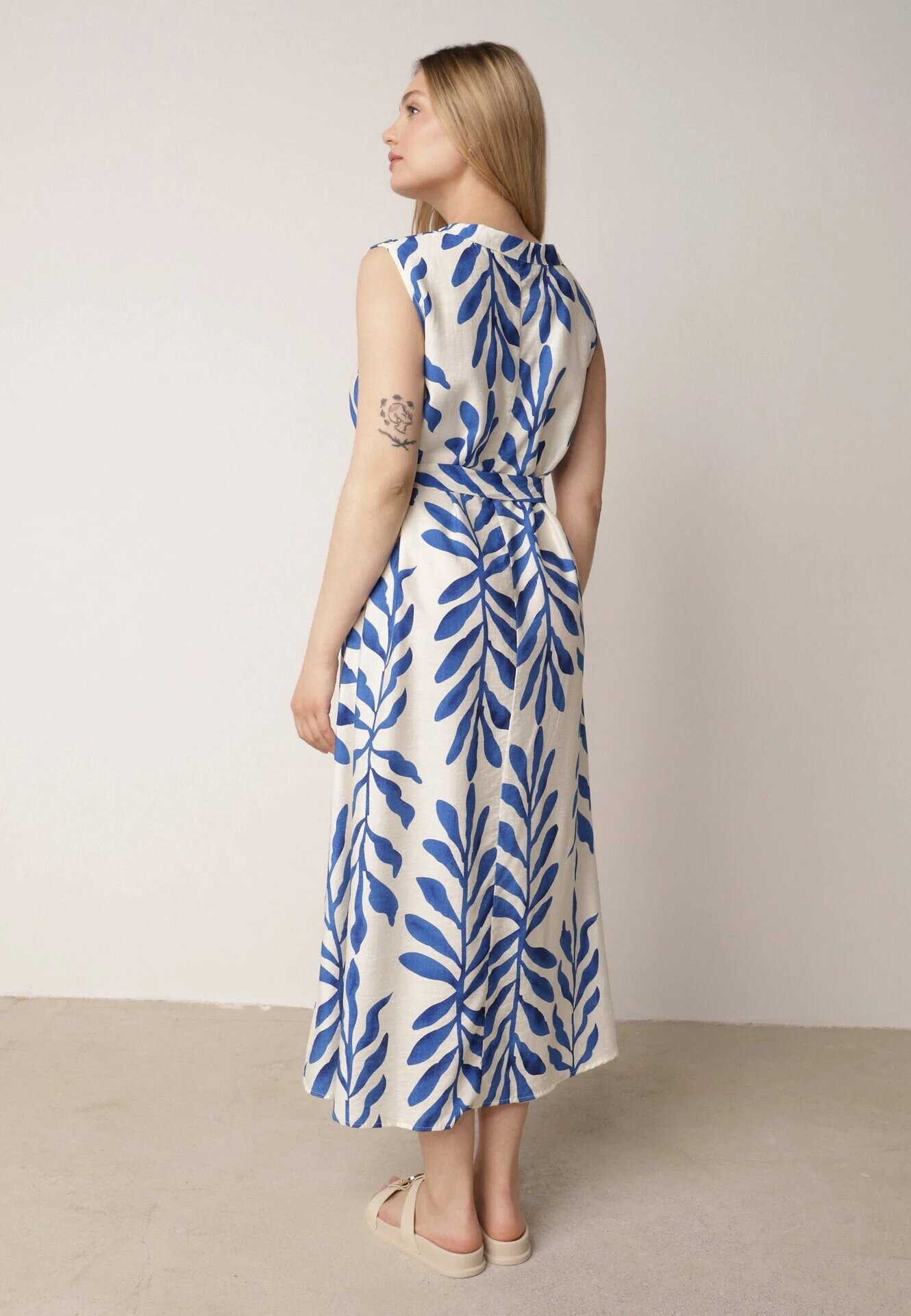 j&x Rochie Albastră